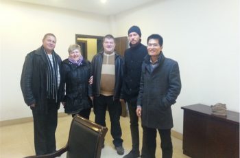 អតិថិជន