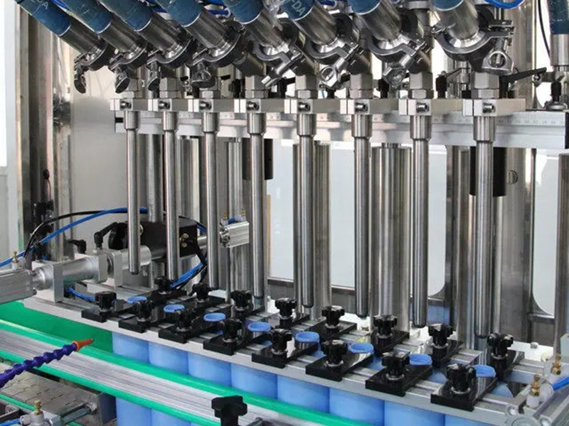 ម៉ាស៊ីនបំពេញឧស្សាហកម្ម